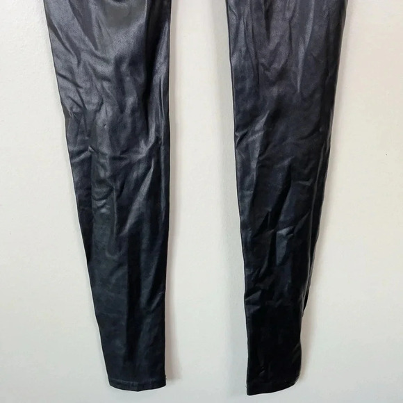 Aritzia Wilfred Free  Faux Leather Pant - Picture 11 of 12